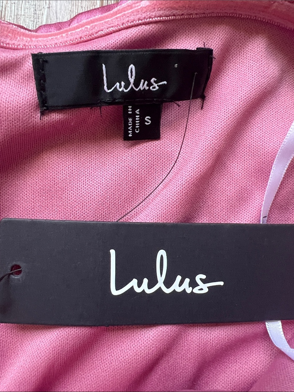 NWT Lulus Women’s Satin Off-the-Shoulder Asymmetrical Pink Mini Dress Size Small - Picture 8 of 16